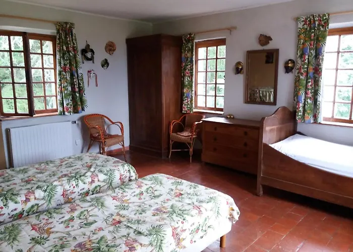 Holiday home Domaine Du Puy Bobet - Vue Unique & Charme 10 Pers Saint-Paul-en-Pareds